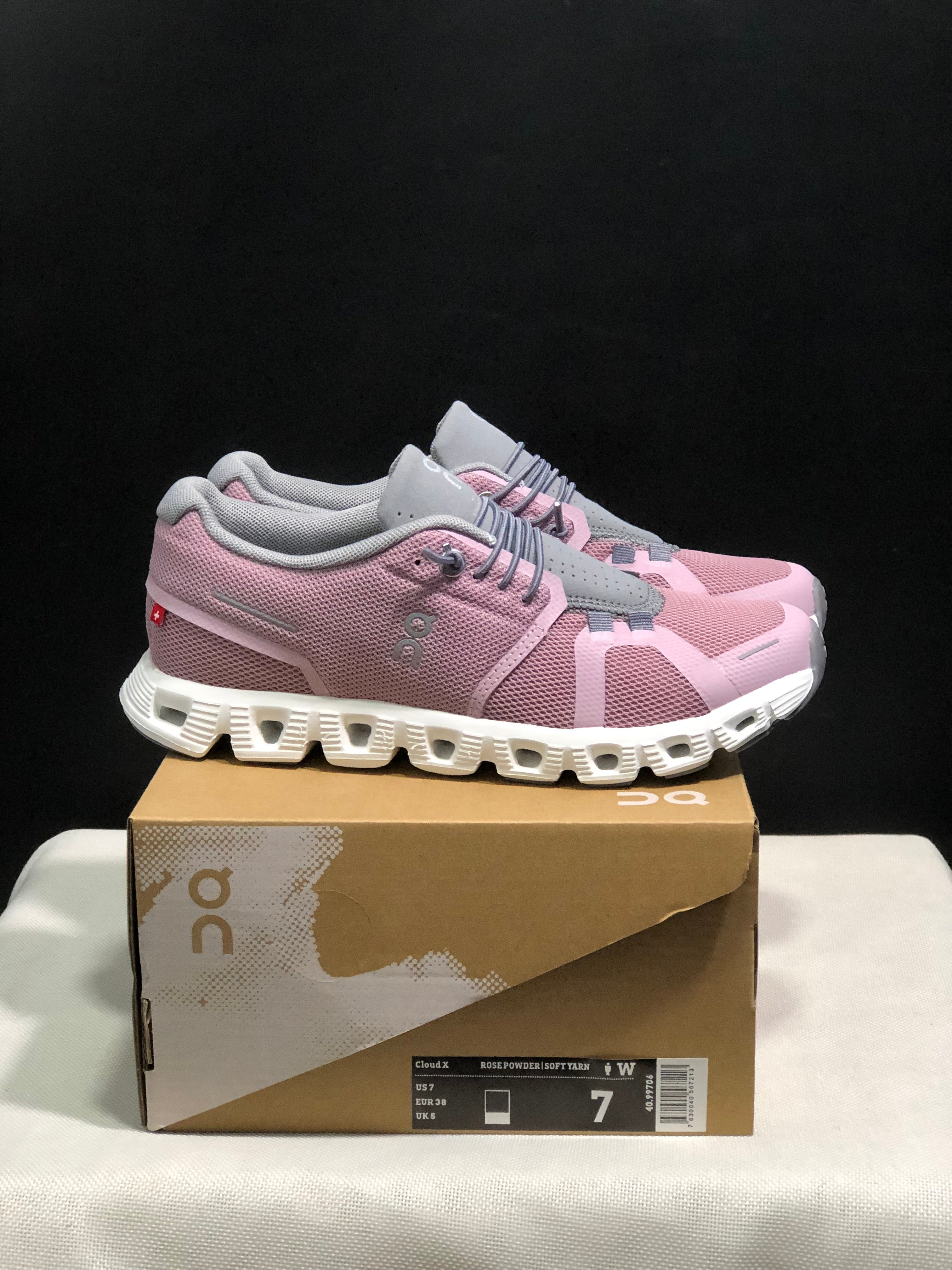 On Cloud 5 Lily pink + fog white