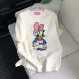Embroidered Daisy 🎀 Cute vibe for creamy T-shirts