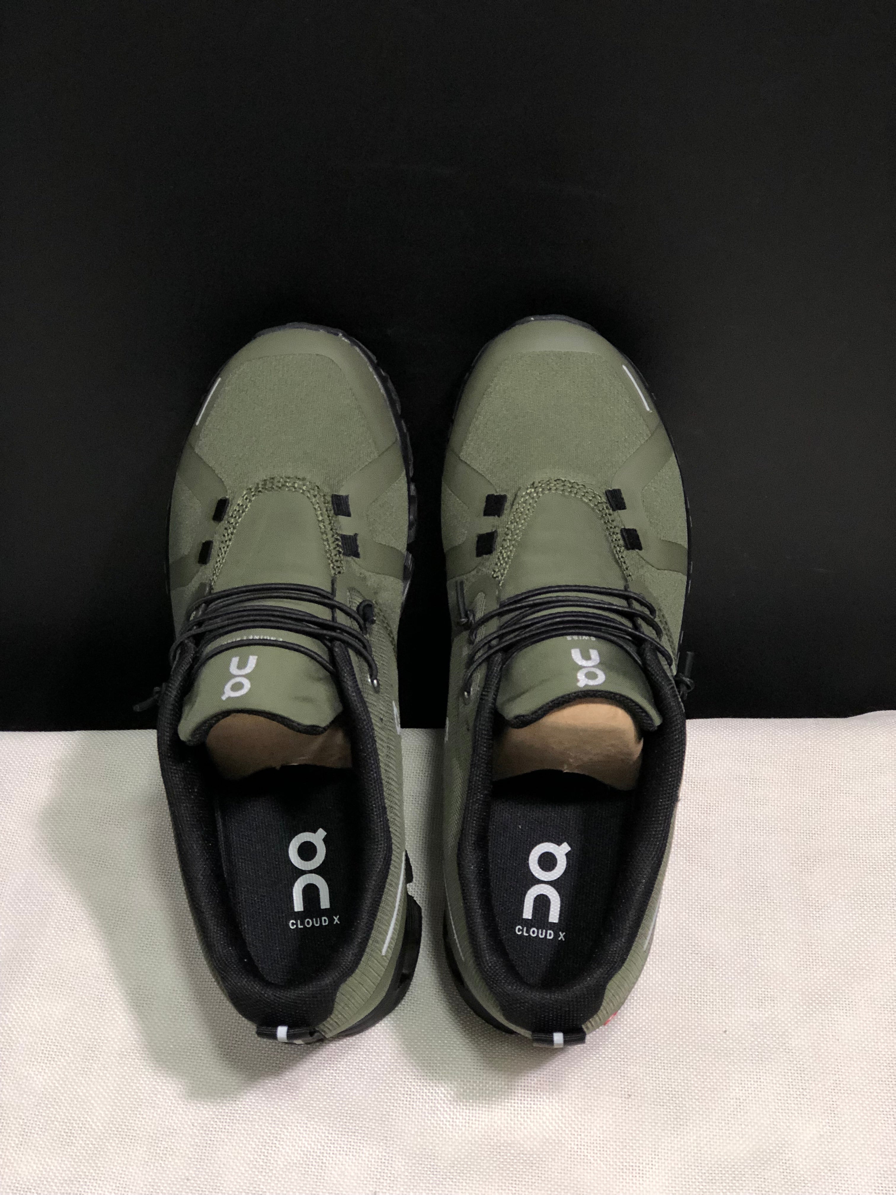 On Cloud 5 olive green