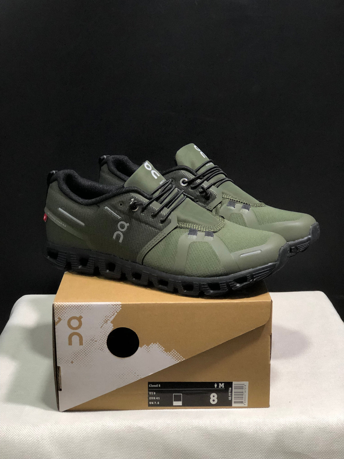 On Cloud 5 olive green