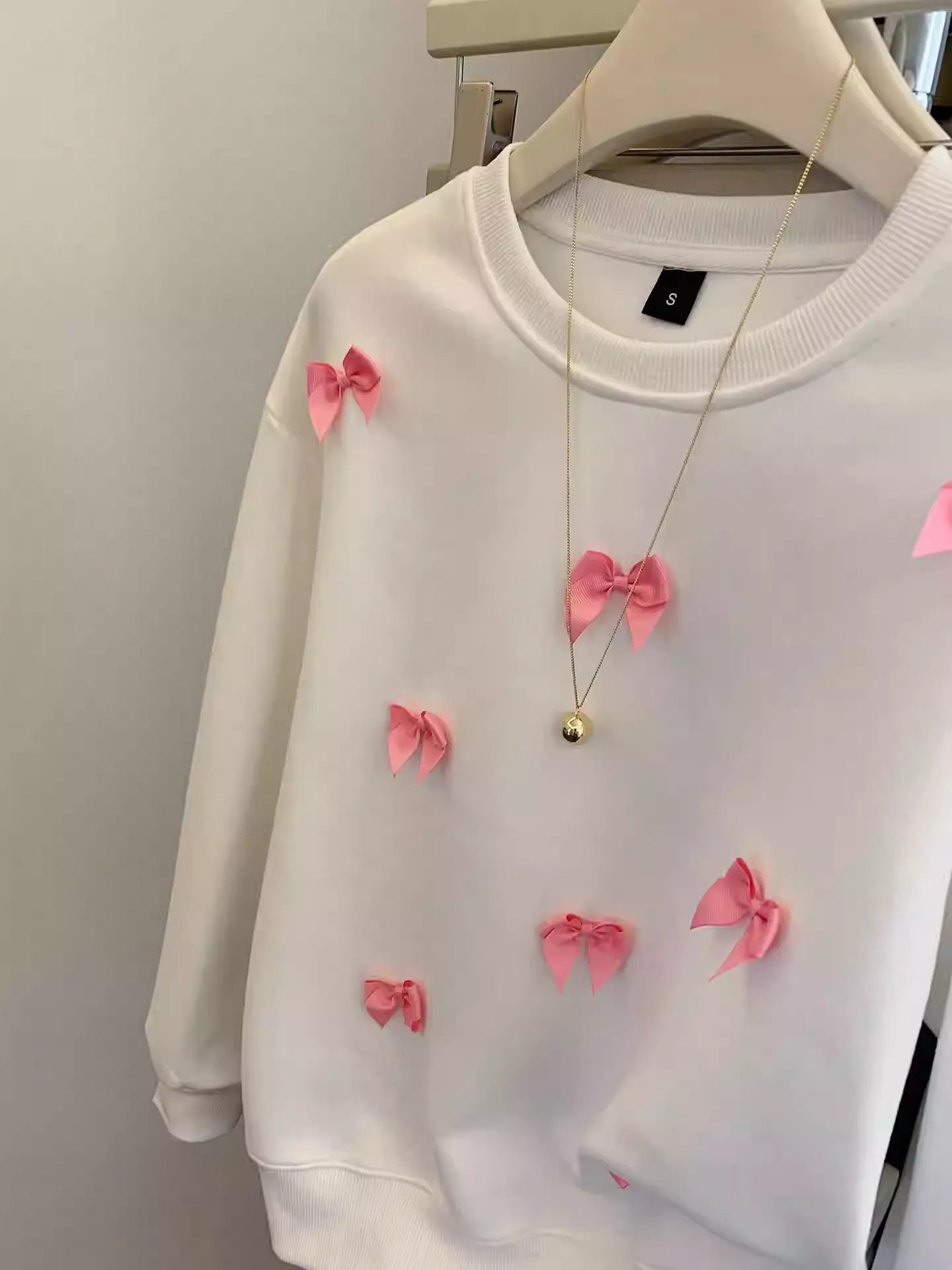 Sweet Style!  Sweatshirt Covered in Pink Bows